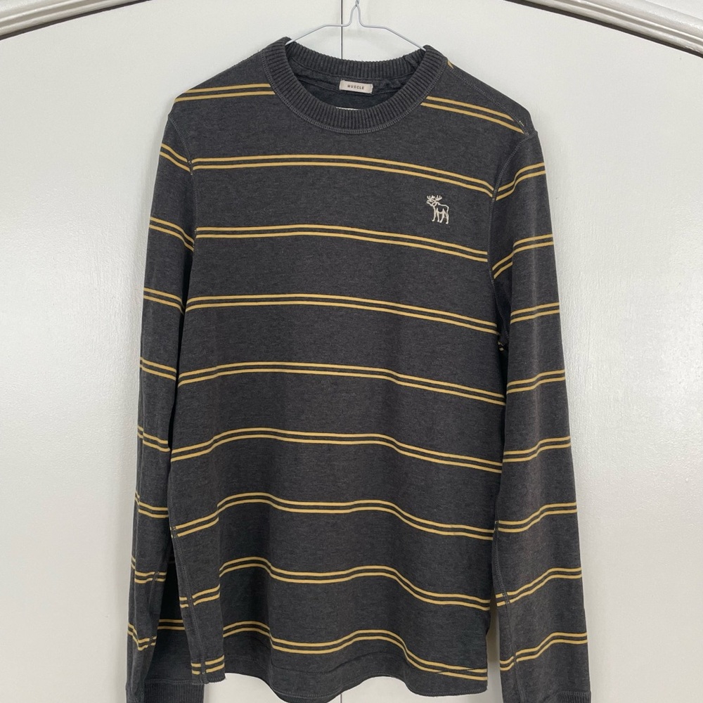Abercrombie & Fitch Men's Gray Striped Shirt